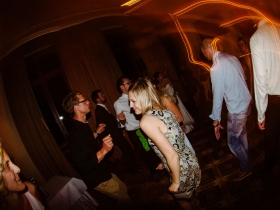 12-06-02-wedding-laurarobin-589